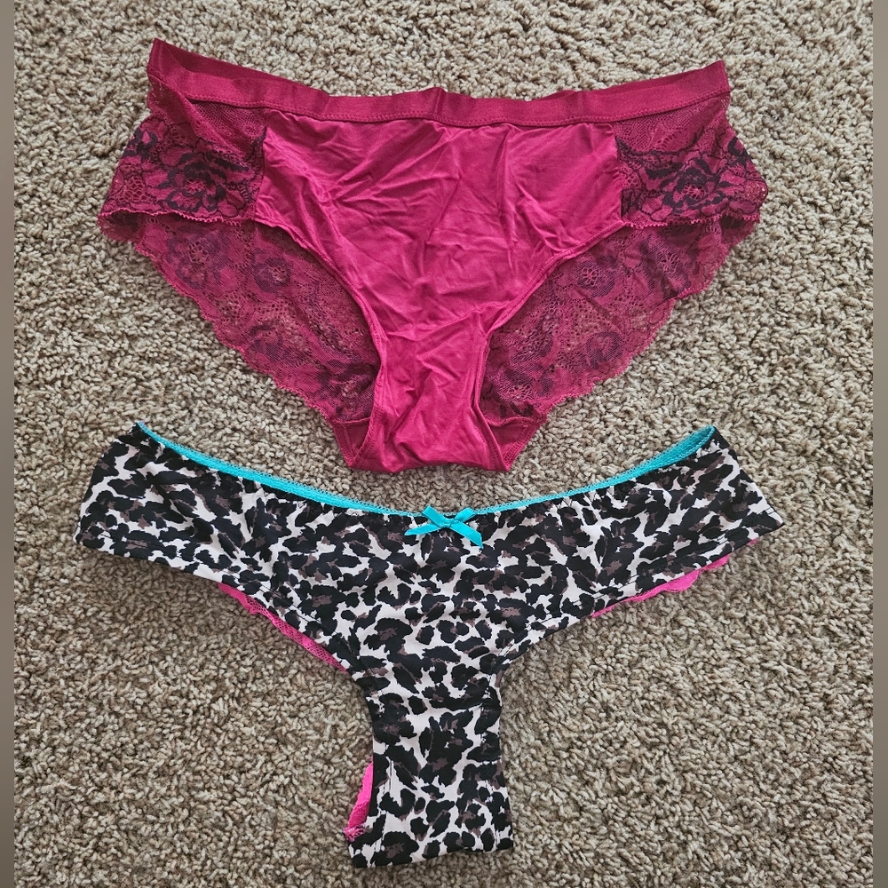 🚨 Women's Lace and Animal Print Panty Set